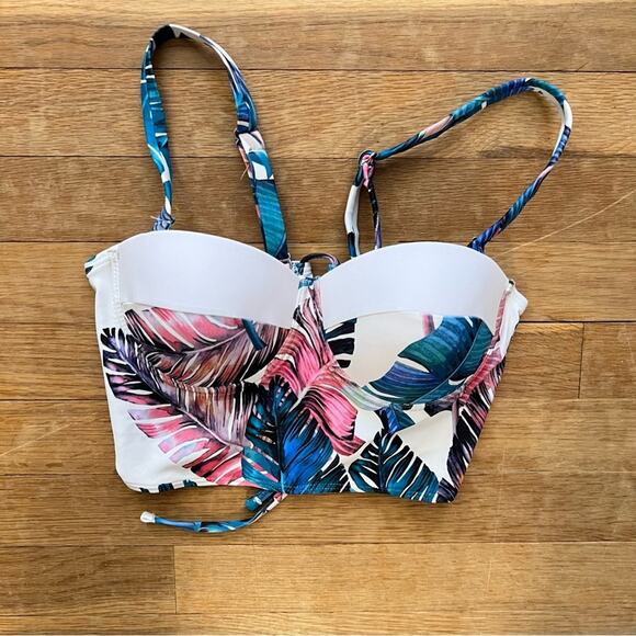 White pink palm frond swimsuit bikini top size medium M  b3 - Picture 1 of 2